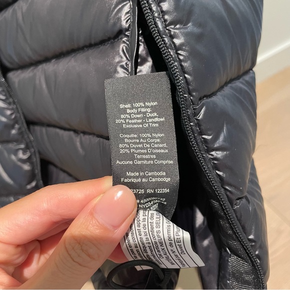 Aritzia Parklife Hooded Bomber Jacket - Picture 3 of 3